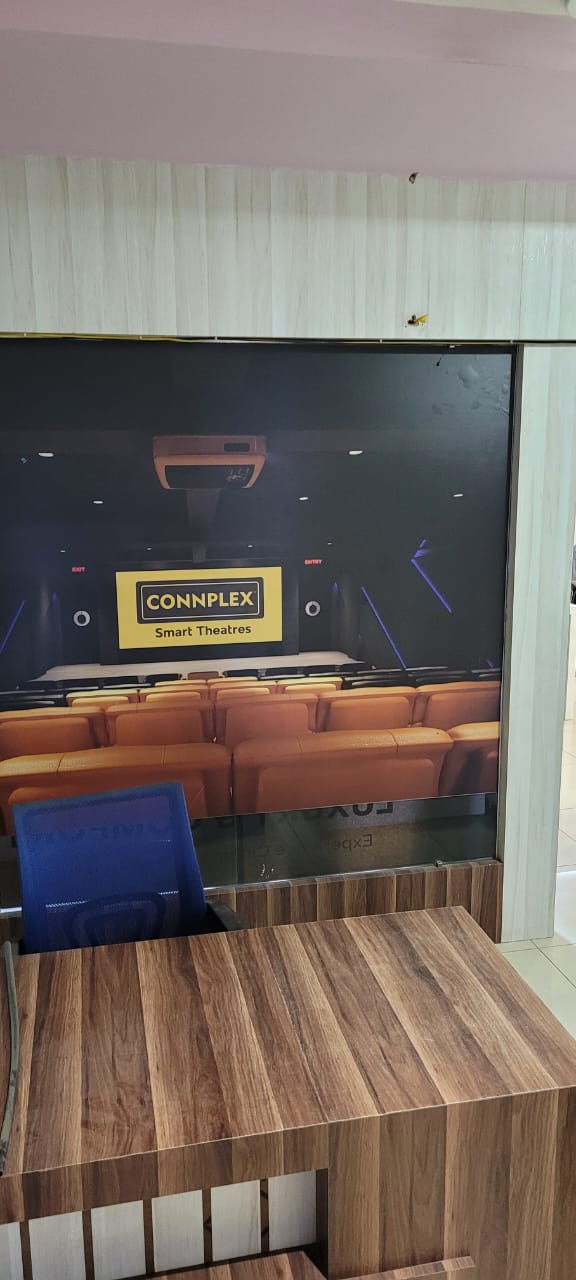 Office 1100 Sq. Ft. Commercial Office for Rent in Sg Highway Ahmedabad - Media 7