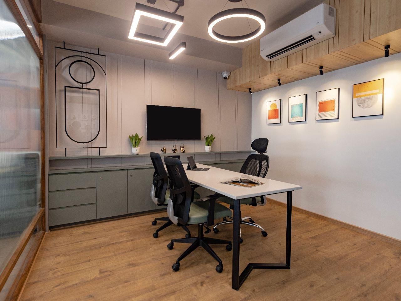 Office 2397 Sq. Ft. Commercial Office for Rent in Shyamal Cross Road Ahmedabad - Media 4