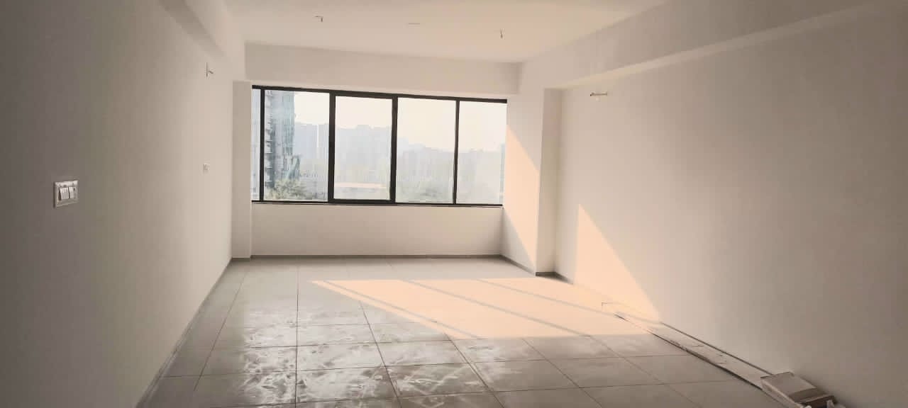 Office 900 Sq. Ft. Commercial Office for Rent in Sola Ahmedabad