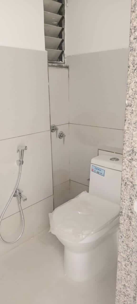 Office 900 Sq. Ft. Commercial Office for Rent in Sola Ahmedabad - Media 2