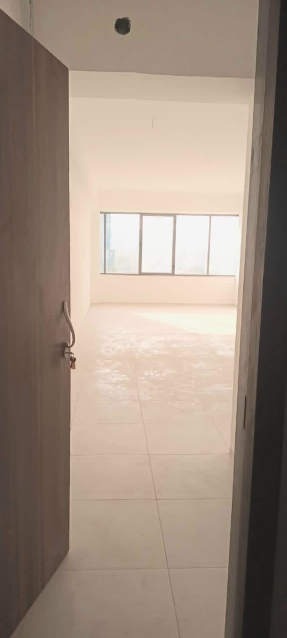 Office 900 Sq. Ft. Commercial Office for Rent in Sola Ahmedabad - Media 6