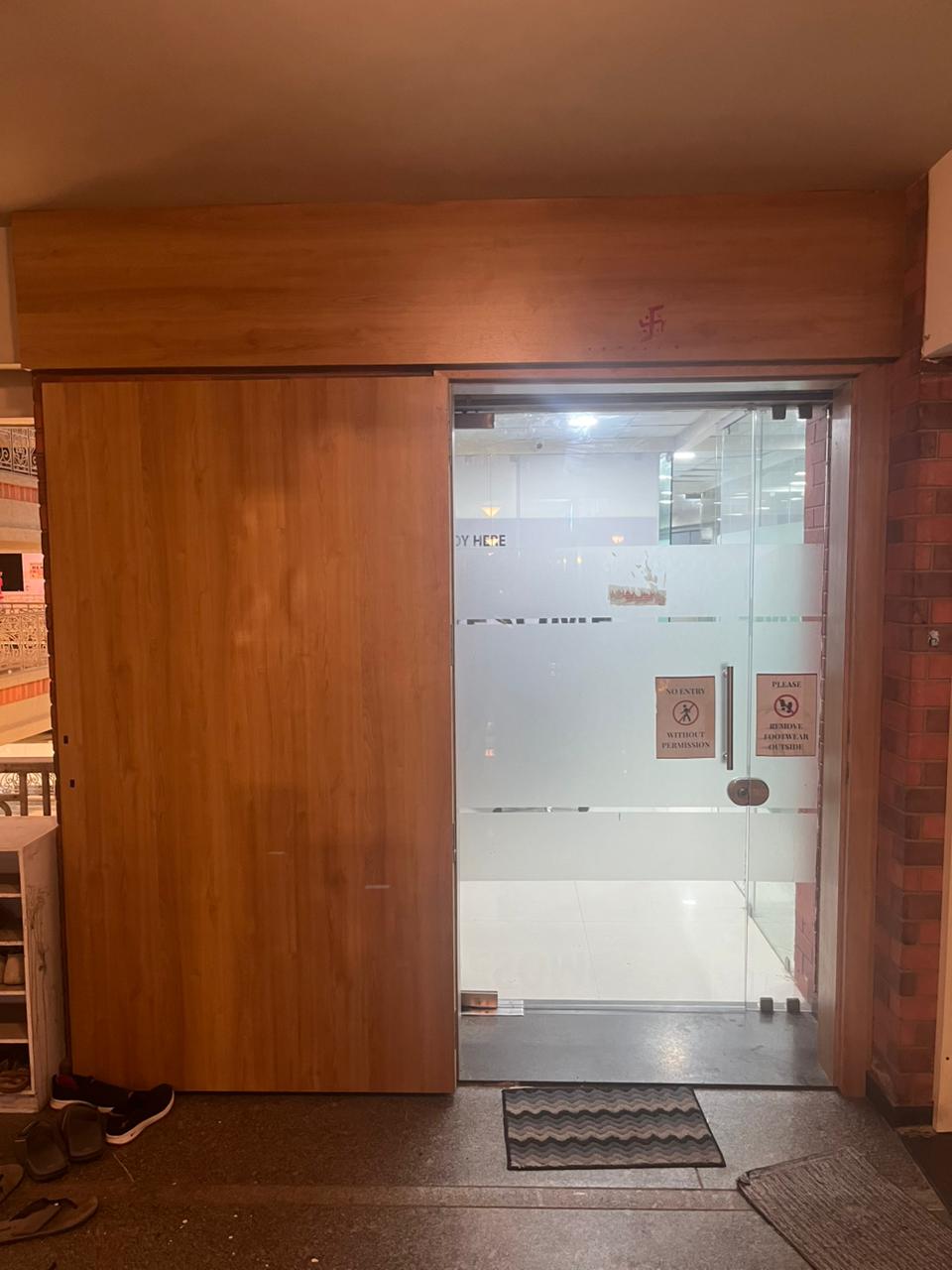 Office 1506 Sq. Ft. Commercial Office for Rent in Satellite Ahmedabad - Media 10